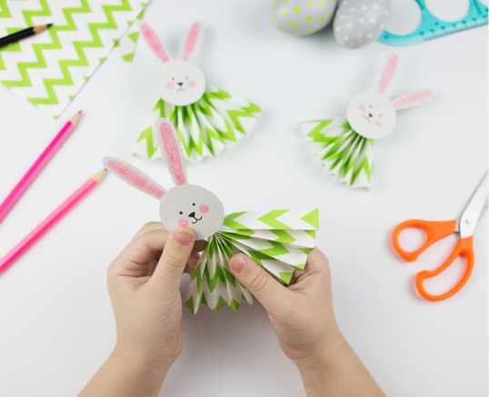 Osterhase aus Papier